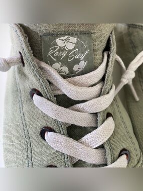 Woman’s Roxy Sage Green Canvas Slip-On Shoe with Cream Laces